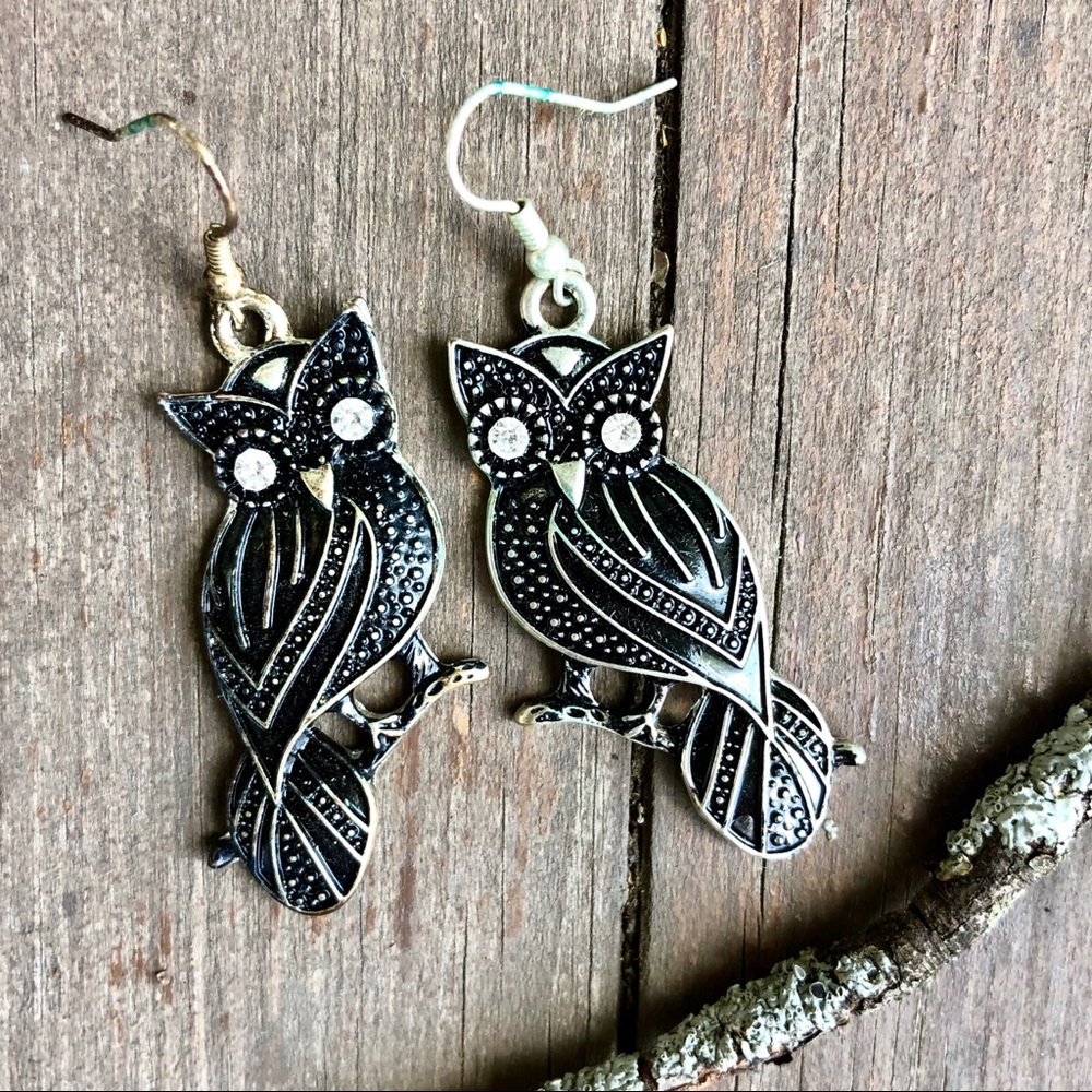 Black intricate design owl earrings